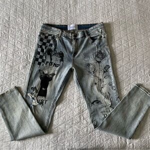 Printed Hand Art Distressed Light Stone Wash Jeans